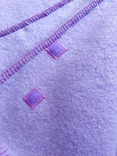 Load image into Gallery viewer, Thick Mauve KING SINGLE/QUEEN Onehunga Woollen Mills NZ Wool Blanket
