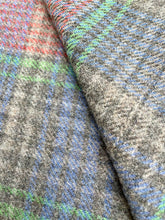 Load image into Gallery viewer, Gentlemanly KNEE/OFFICE/PRAM blanket in cool grey check colours
