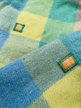 Load image into Gallery viewer, Lightweight Fresh Coloured DOUBLE New Zealand Wool Blanket

