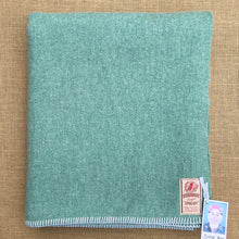 Load image into Gallery viewer, Beautiful Robinwul of Canterbury SINGLE Pure Wool Blanket
