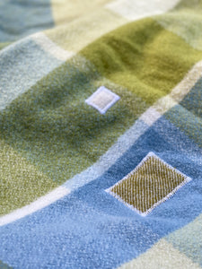 Fresh Olive & Sky Blue KING SINGLE NZ Wool Blanket with extra length