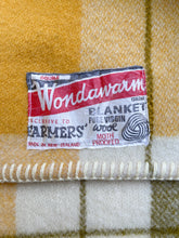 Load image into Gallery viewer, Extra Thick Super Bright Retro  SINGLE Wondawarm Pure Wool Blanket
