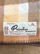 Load image into Gallery viewer, Gorgeous Browns Princess Onehunga DOUBLE New Zealand Wool Blanket
