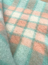 Load image into Gallery viewer, Cosy Mint KNEE/THROW New Zealand Wool Blanket
